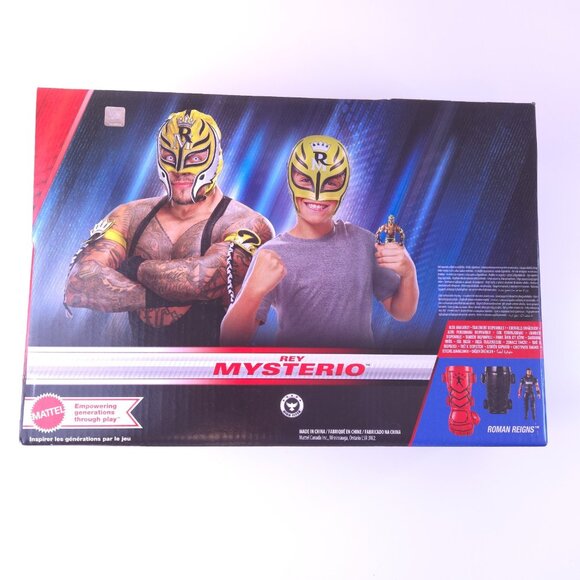 WWE Rey Mysterio Mask Role Play and Main Event Figure Set Mattel Special Edition - Picture 8 of 10